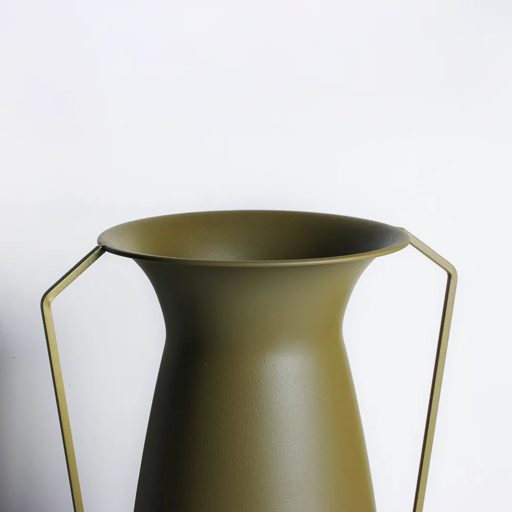 PITCHER VASE